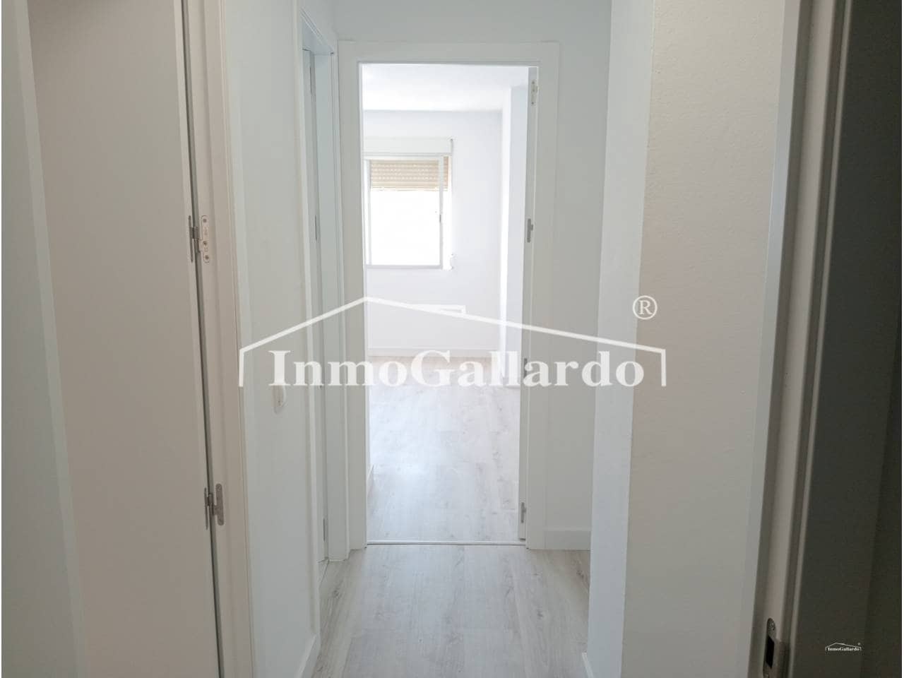 3 bedroom Flat for sale in Malaga city - € 410,000 (Ref: 9403176)