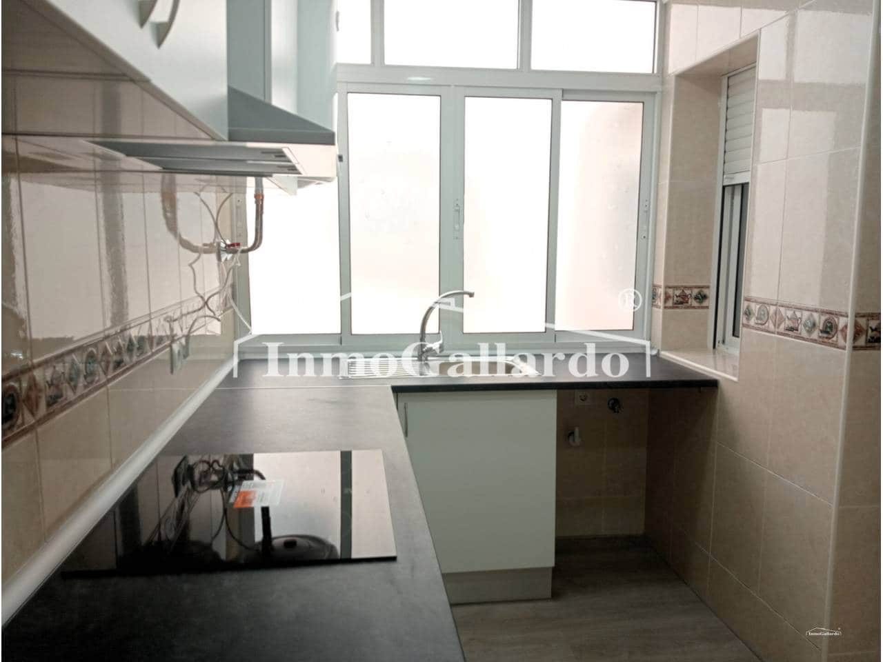 3 bedroom Flat for sale in Malaga city - € 410,000 (Ref: 9403176)