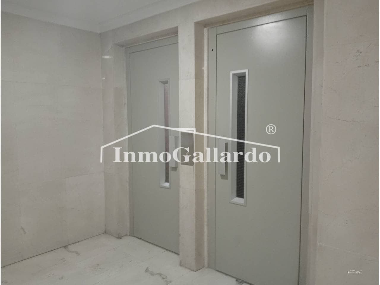 3 bedroom Flat for sale in Malaga city - € 410,000 (Ref: 9403176)