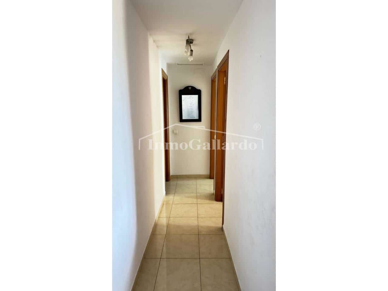 Piso de 2 habitaciones en Benajarafe en alquiler con piscina garaje - 900 € (Ref: 9412578)