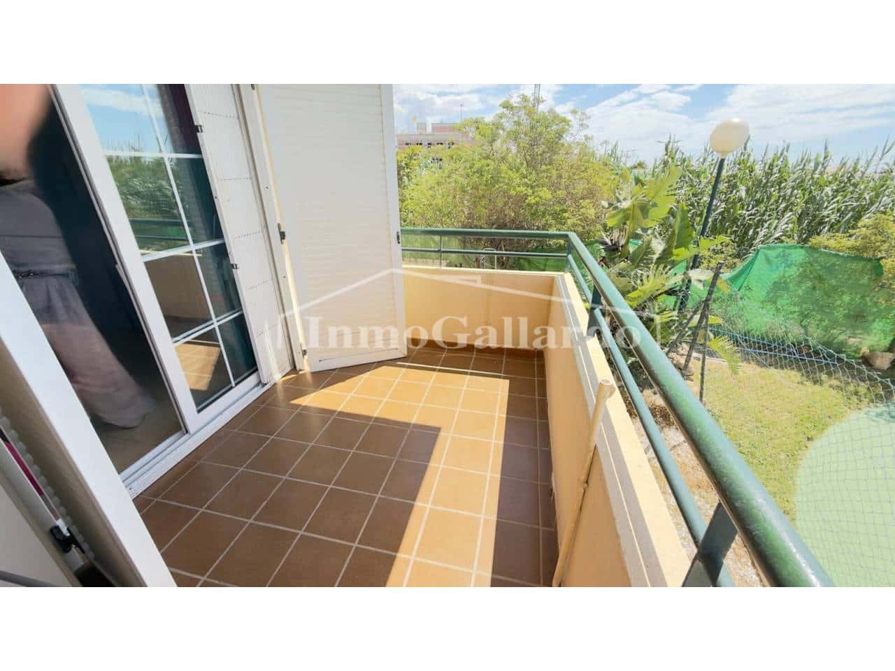 Piso de 2 habitaciones en Benajarafe en alquiler con piscina garaje - 900 € (Ref: 9412578)