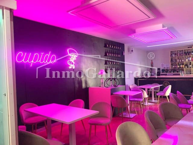 Kommersiell til salgs i Echeverria del Palo, Málaga by - € 35 000 (Ref: 9412580)