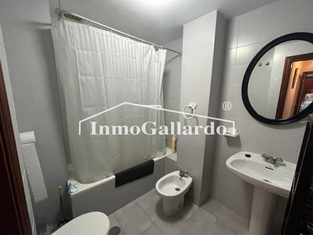 2 bedroom Flat for rent in Rincón de la Victoria - € 950 (Ref: 9412581)