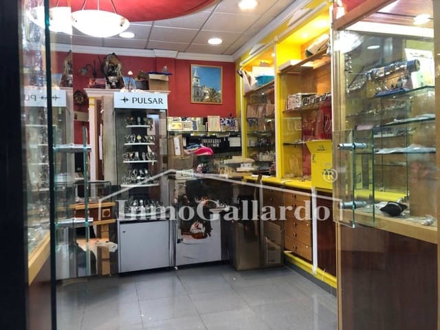 Kommersiell til salgs i El Palo, Málaga by - € 20 000 (Ref: 9412583)