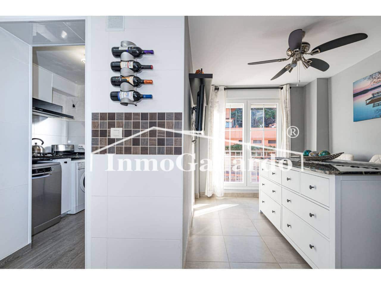 2 soveværelse Lejlighed til salg i Torre de Benagalbon med swimmingpool garage - € 315.000 (Ref: 9419383)