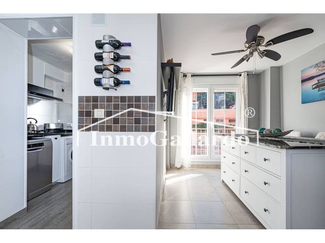 2 chambre Appartement à vendre à Torre de Benagalbon, Rincón de la Victoria avec piscine garage - 315 000 € (Ref: 9419383)