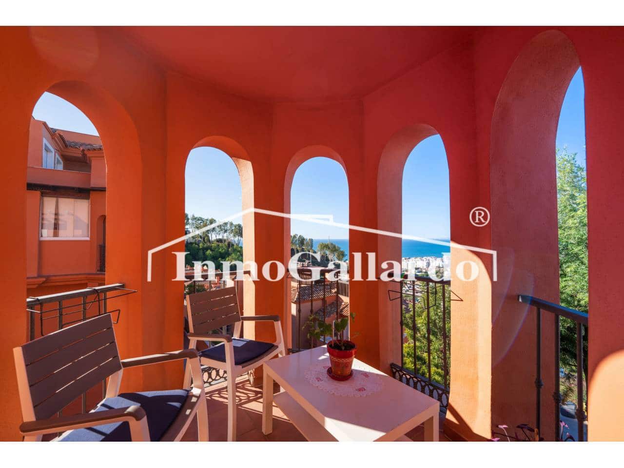 2 soveværelse Lejlighed til salg i Torre de Benagalbon med swimmingpool garage - € 315.000 (Ref: 9419383)