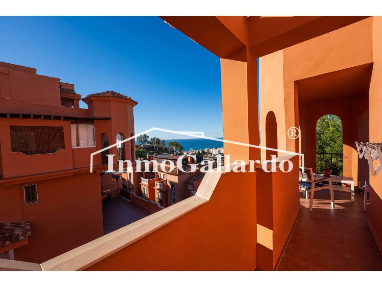 2 soveværelse Lejlighed til salg i Torre de Benagalbon med swimmingpool garage - € 315.000 (Ref: 9419383)