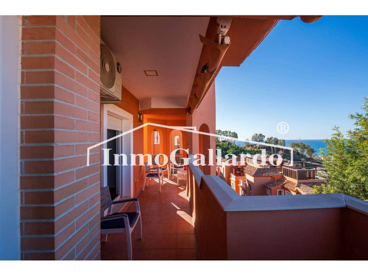 2 soveværelse Lejlighed til salg i Torre de Benagalbon med swimmingpool garage - € 315.000 (Ref: 9419383)