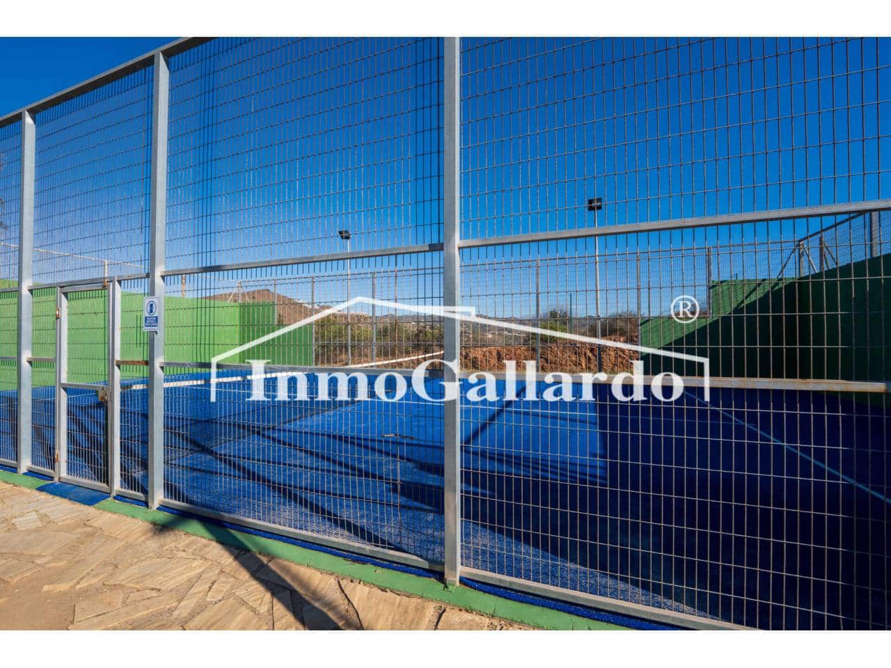 2 soveværelse Lejlighed til salg i Torre de Benagalbon med swimmingpool garage - € 315.000 (Ref: 9419383)