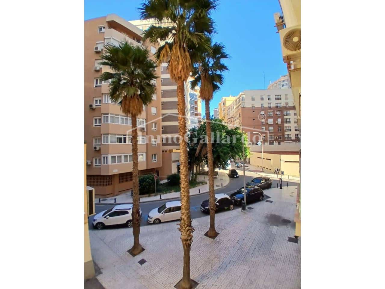 1 slaapkamer Appartement te huur in Malaga stad - € 1.300 (Ref: 9426927)