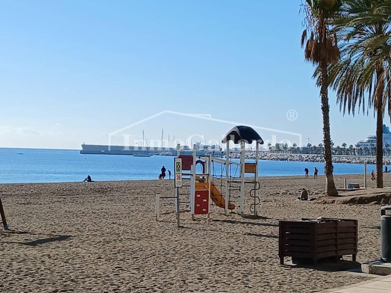 1 slaapkamer Appartement te huur in Malaga stad - € 1.300 (Ref: 9426927)