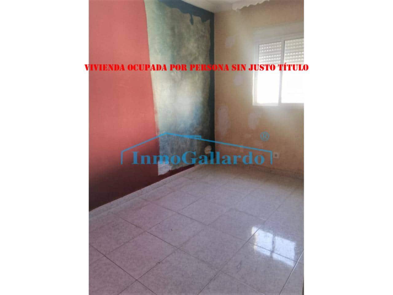 3 soverom Leilighet til salgs i Malaga by - € 75 000 (Ref: 9433202)