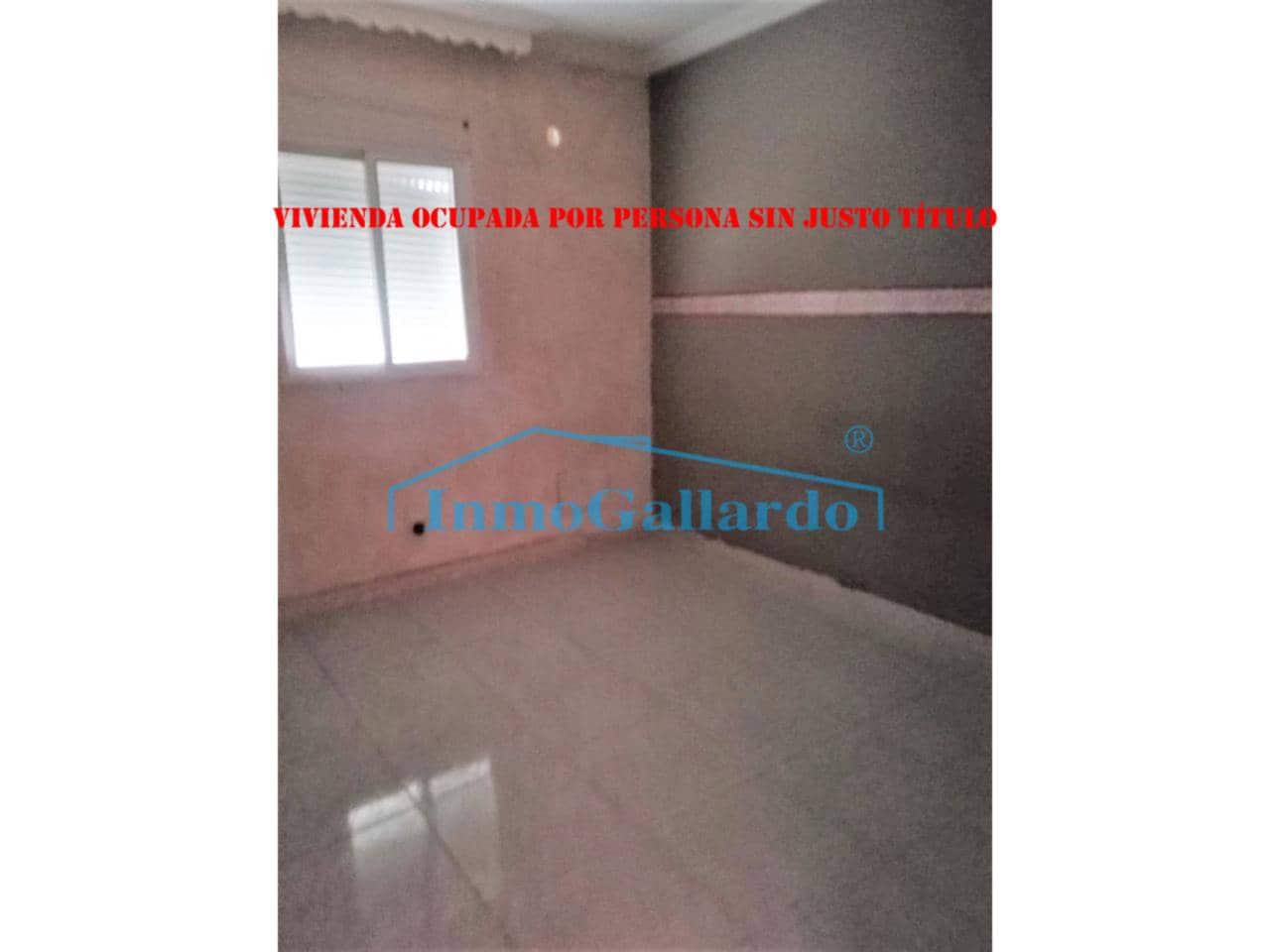 3 soverom Leilighet til salgs i Malaga by - € 75 000 (Ref: 9433202)