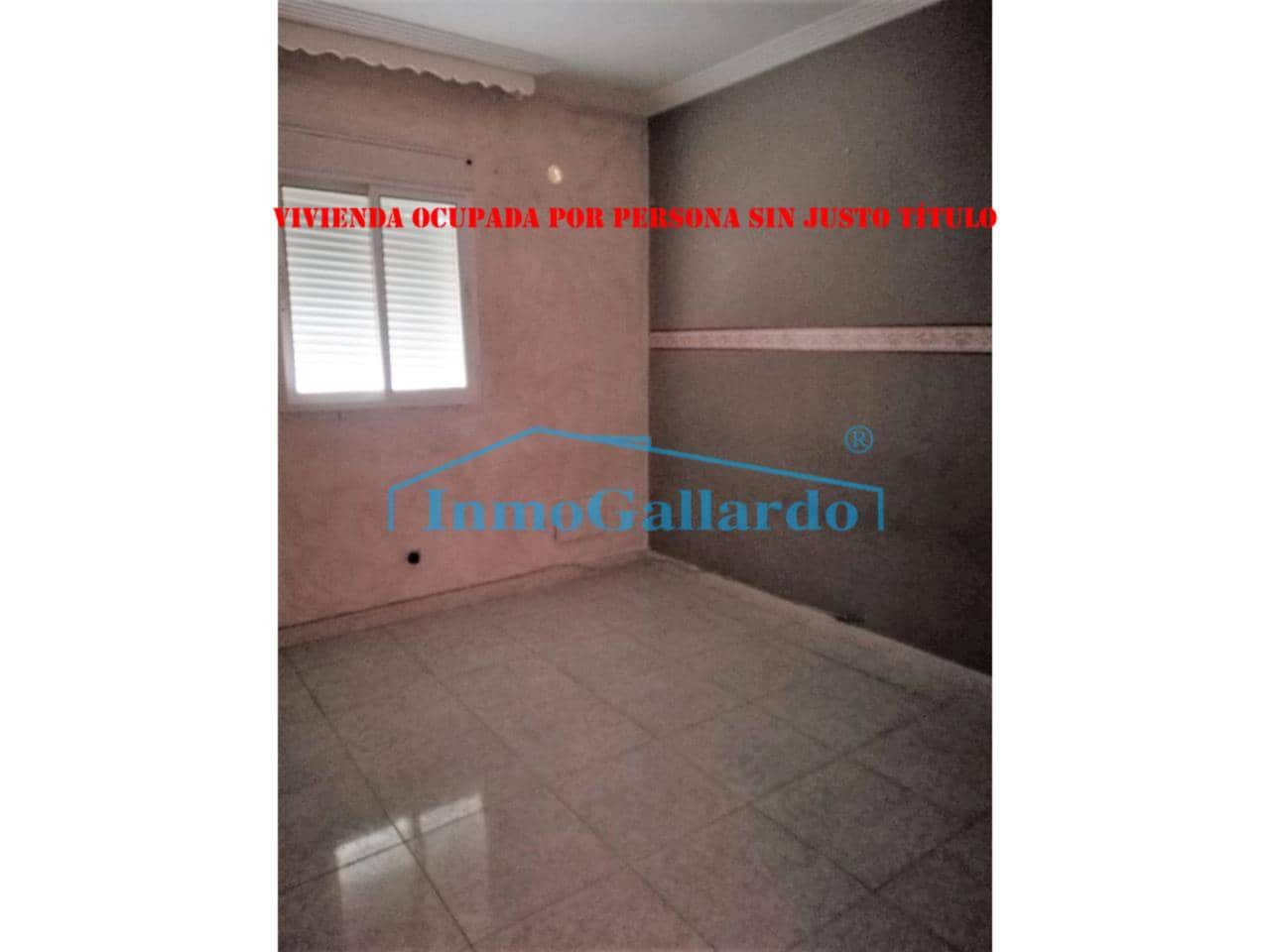 3 soverom Leilighet til salgs i Malaga by - € 75 000 (Ref: 9433202)