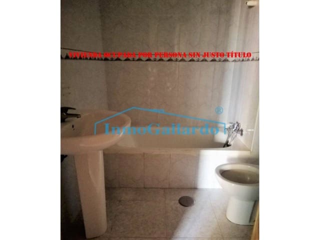 3 soveværelse Lejlighed til salg i Málaga by - € 75.000 (Ref: 9433202)