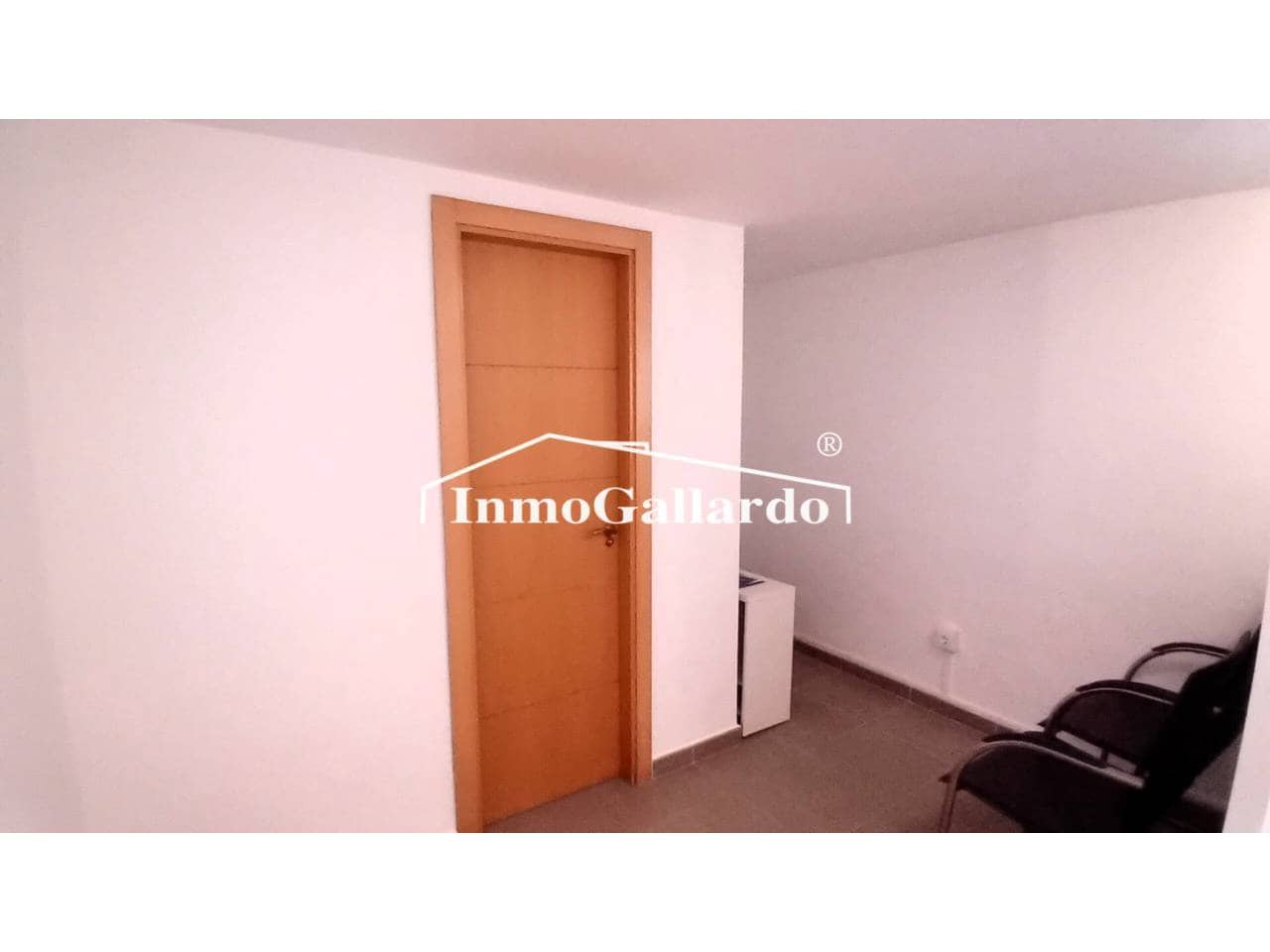 Commercieel te huur in Rincon de la Victoria - € 850 (Ref: 9433203)