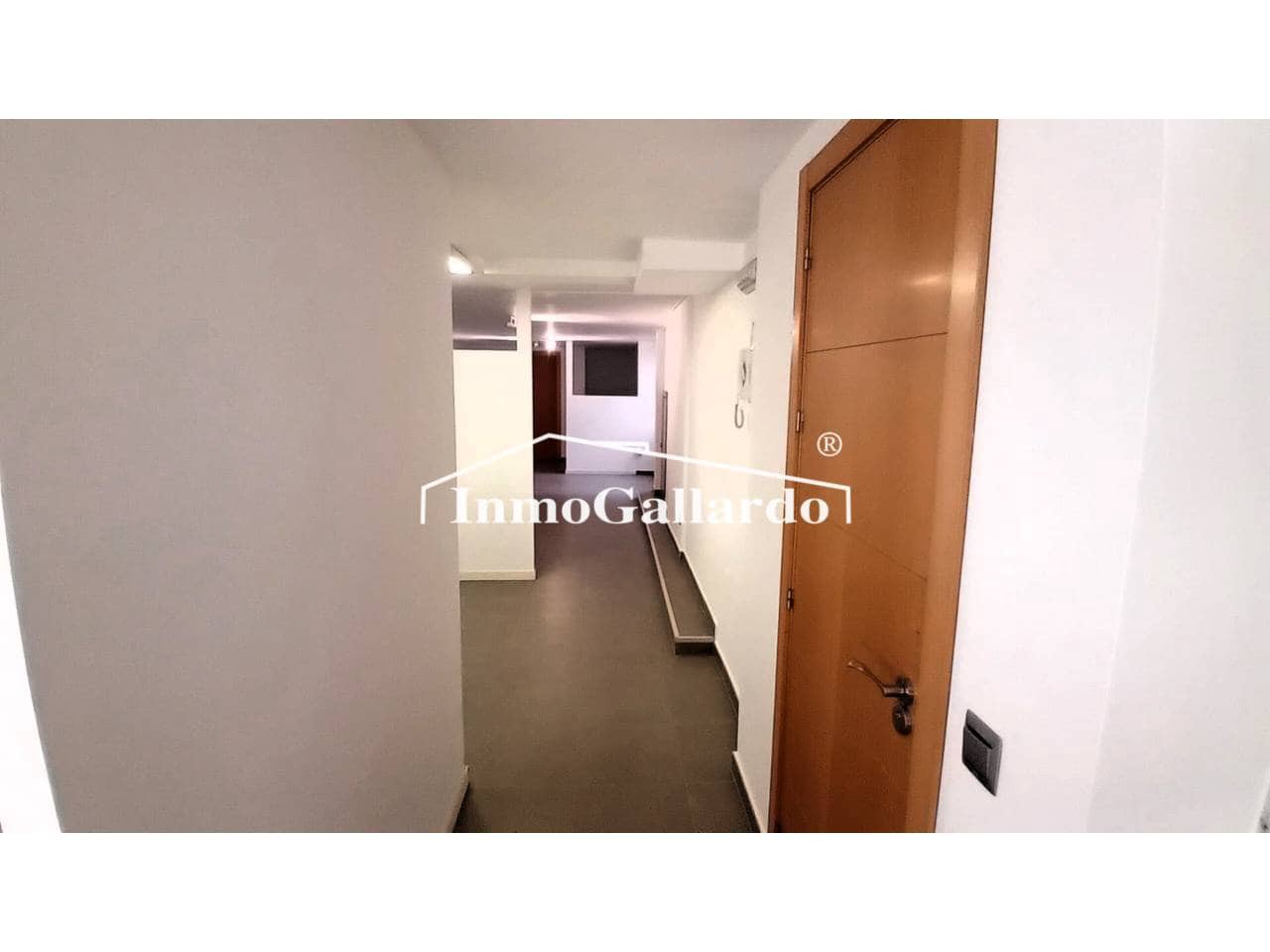 Commercieel te huur in Rincon de la Victoria - € 850 (Ref: 9433203)