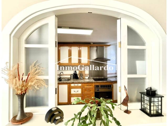5 Zimmer Reihenhaus zu verkaufen in Benalmádena mit Pool Garage - 636.000 € (Ref: 9445879)