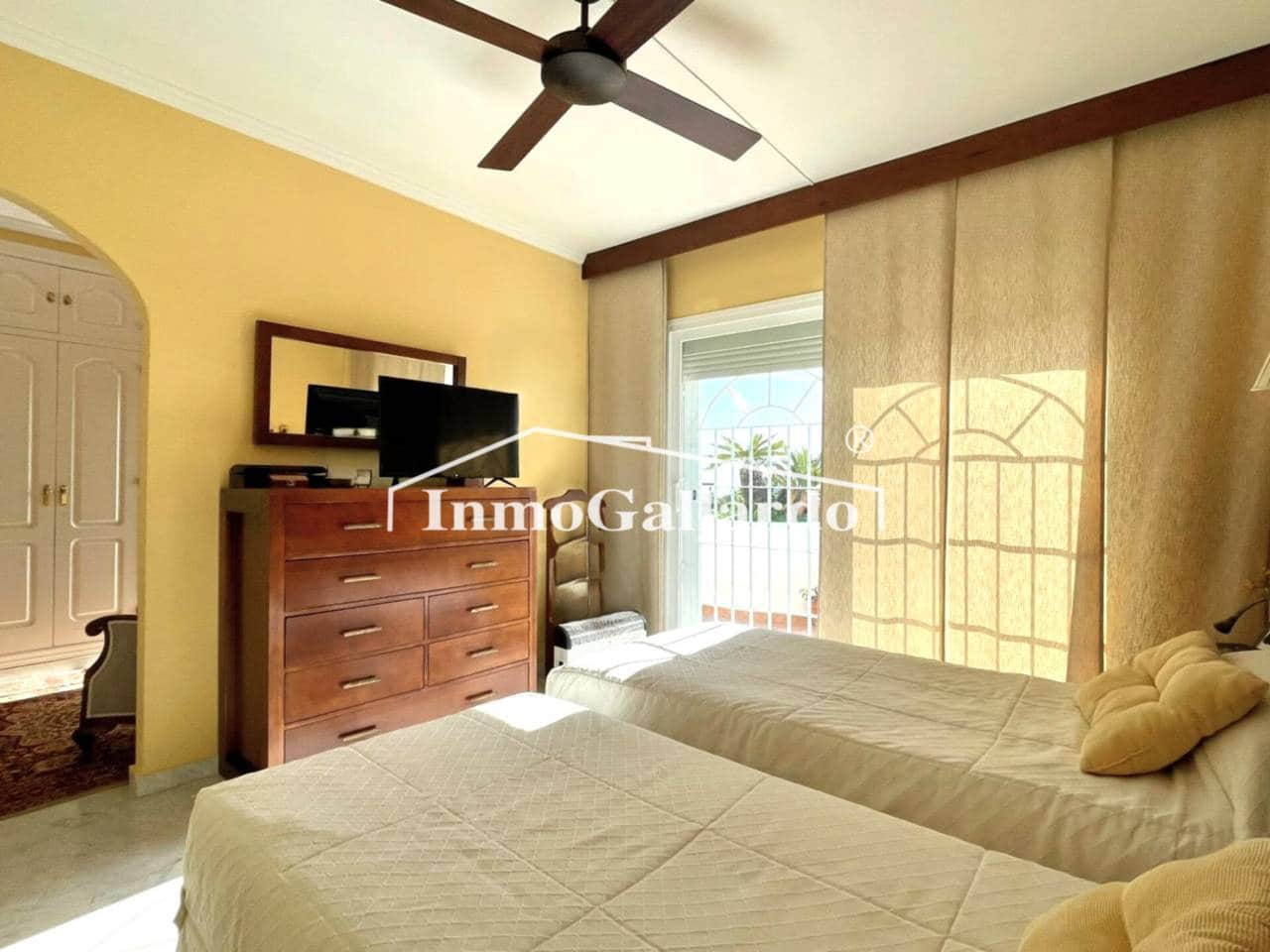 5 Zimmer Reihenhaus zu verkaufen in Benalmadena mit Pool Garage - 636.000 € (Ref: 9445879)