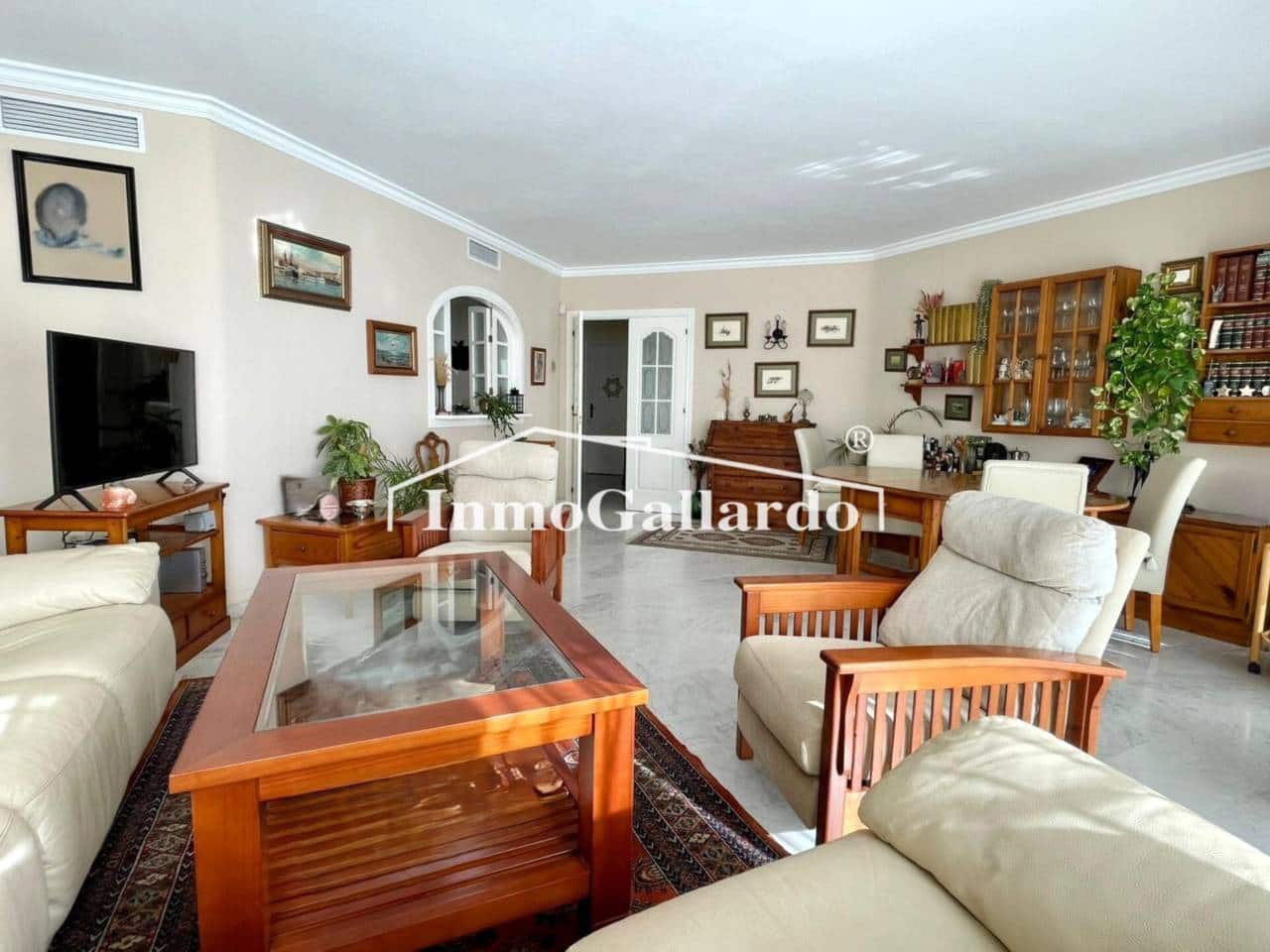 5 Zimmer Reihenhaus zu verkaufen in Benalmadena mit Pool Garage - 636.000 € (Ref: 9445879)