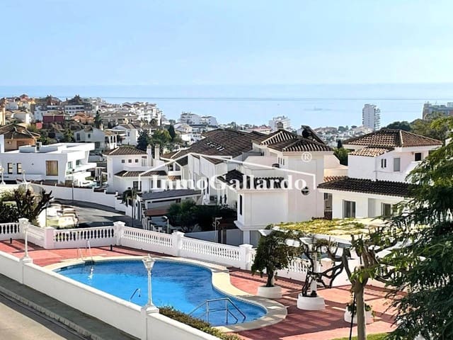 5 Zimmer Reihenhaus zu verkaufen in Benalmádena mit Pool Garage - 636.000 € (Ref: 9445879)