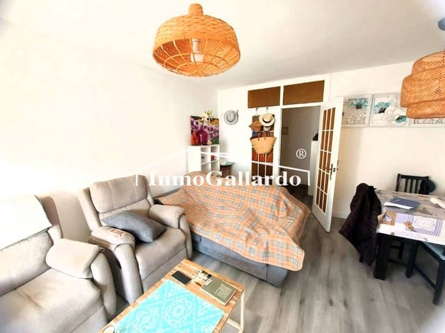 3 slaapkamer Flat te koop in Rincón de la Victoria - € 340.000 (Ref: 9449588)