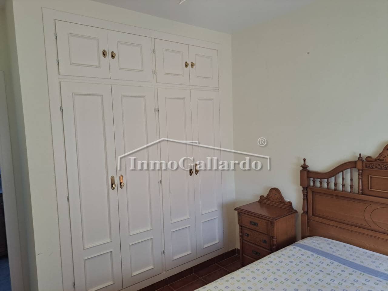 3 camera da letto Villetta a Schiera da affittare in Velez-Malaga con piscina garage - 1.500 € (Rif: 9452552)
