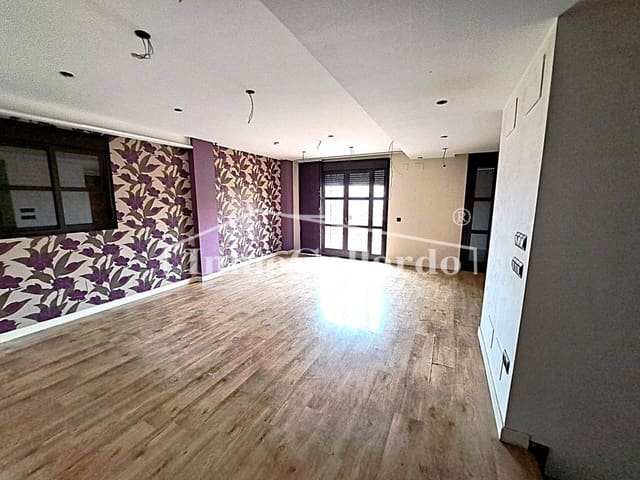 3 sypialnia Dom na sprzedaż w Vélez-Málaga z garażem - 191 000 € (Ref: 9465313)