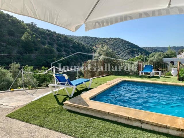 3 bedroom Townhouse for sale in La Celada, Iznájar with pool - € 192,000 (Ref: 9496661)