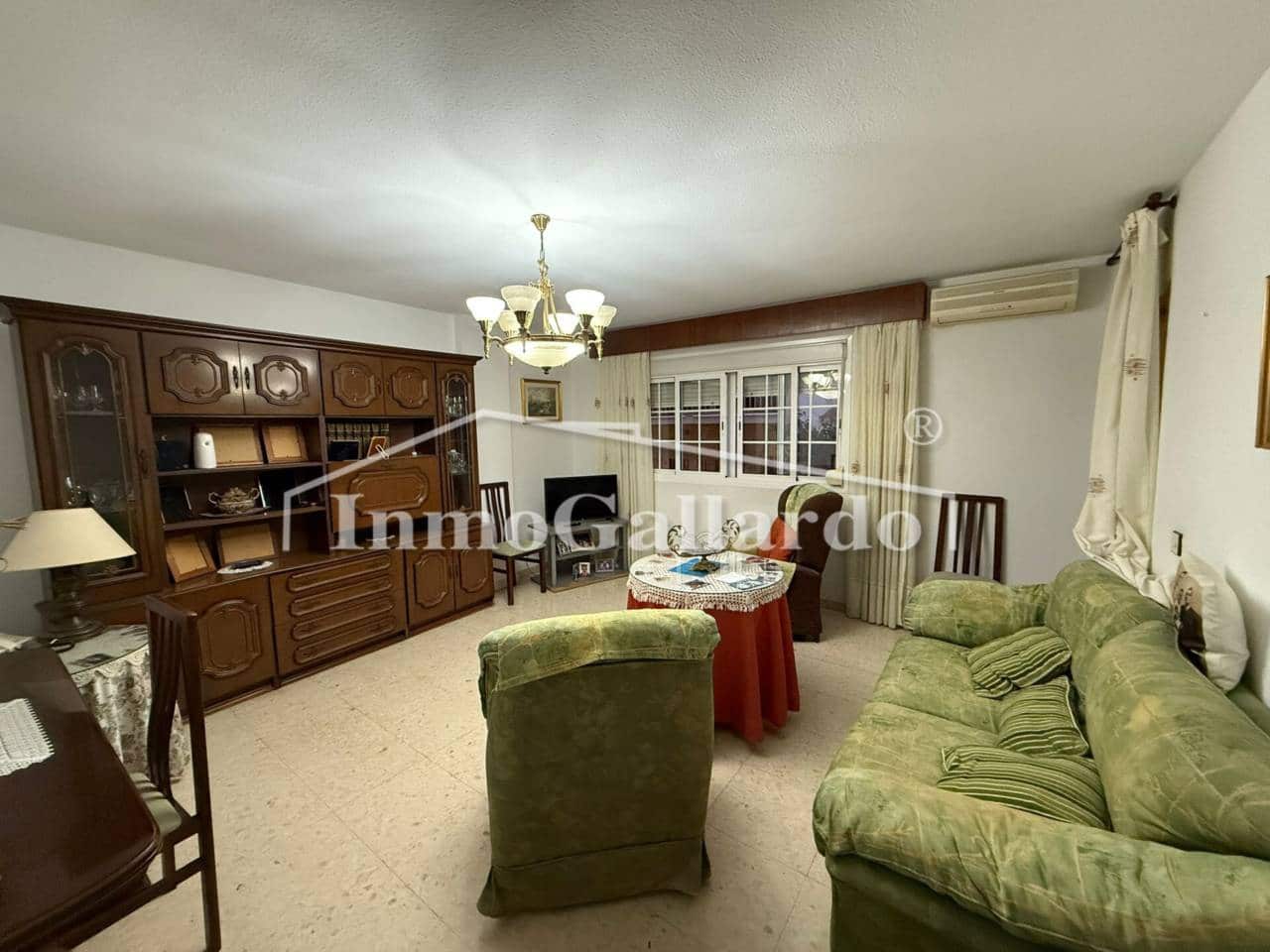 4 makuuhuone Asunto myytävänä paikassa Malaga kaupunki mukana 
autotalli - 400 000 € (Ref: 9501777)