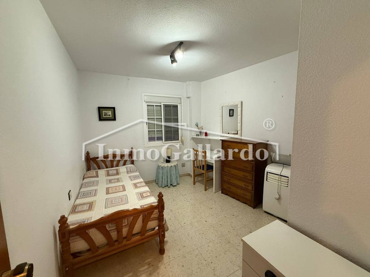 4 makuuhuone Asunto myytävänä paikassa Malaga kaupunki mukana 
autotalli - 400 000 € (Ref: 9501777)