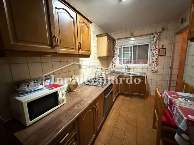 4 makuuhuone Asunto myytävänä paikassa El Palo, Málaga kaupunki mukana 
autotalli - 400 000 € (Ref: 9501777)