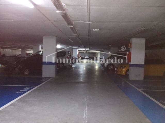 Garaje en Málaga ciudad en venta - 38.800 € (Ref: 9501778)