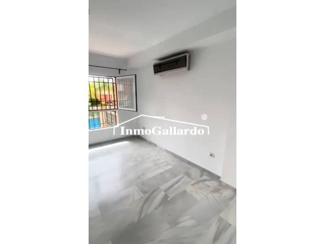 3 soverom Rekkehus til salgs i Vélez-Málaga med garasje - € 493 000 (Ref: 9503693)