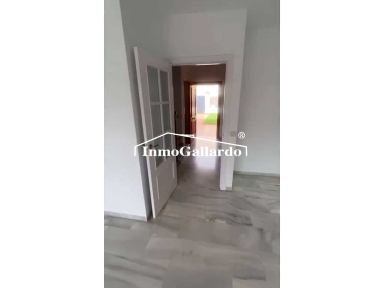 3 chambre Villa/Maison Mitoyenne à vendre à Velez-Malaga avec garage - 493 000 € (Ref: 9503693)