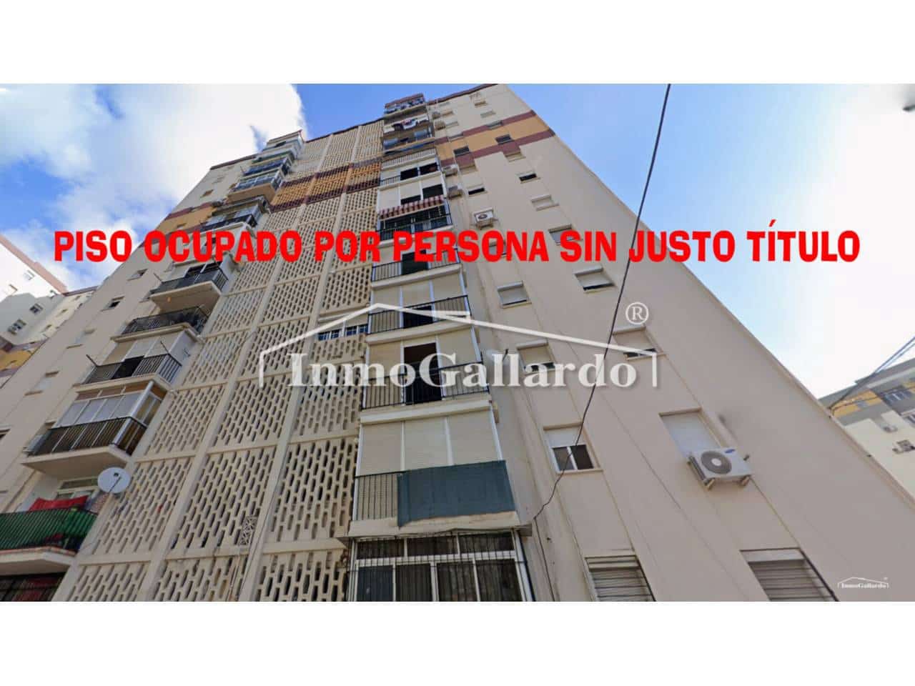 Piso de 3 habitaciones en Málaga ciudad en venta - 77.000 € (Ref: 9508062)