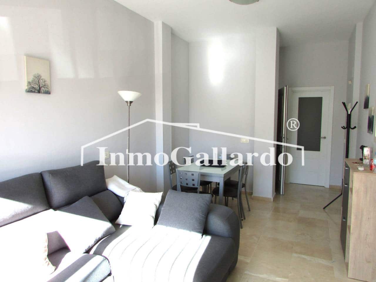 2 bedroom Flat for rent in Rincon de la Victoria with pool garage - € 950 (Ref: 9523857)