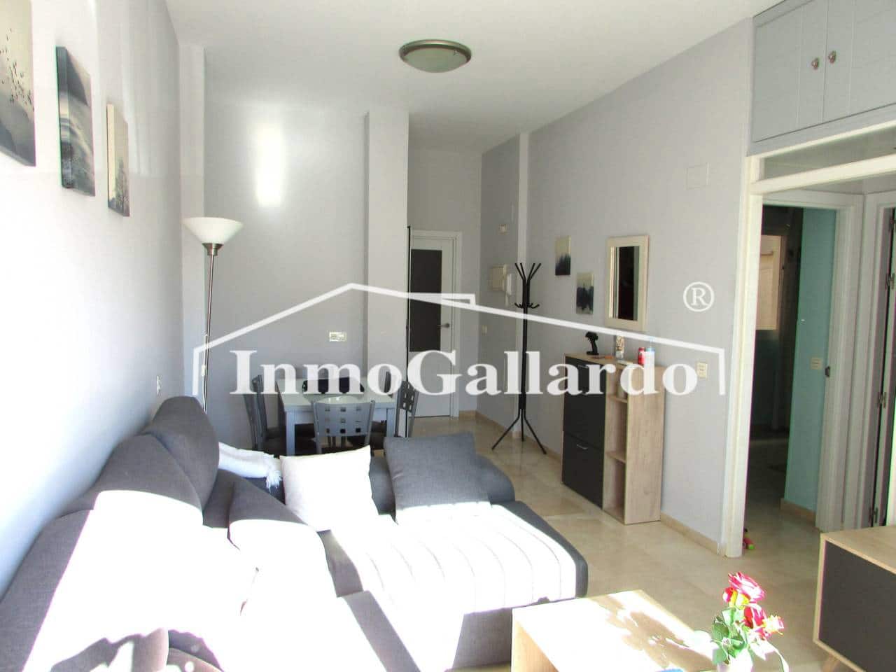 2 bedroom Flat for rent in Rincon de la Victoria with pool garage - € 950 (Ref: 9523857)