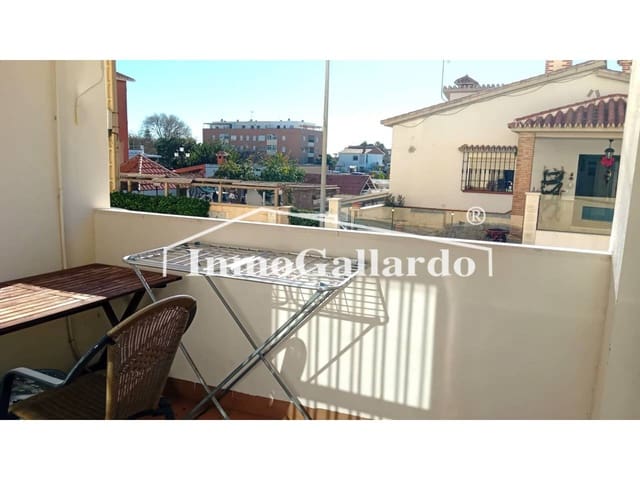 2 bedroom Flat for rent in Rincón de la Victoria with pool garage - € 950 (Ref: 9523857)