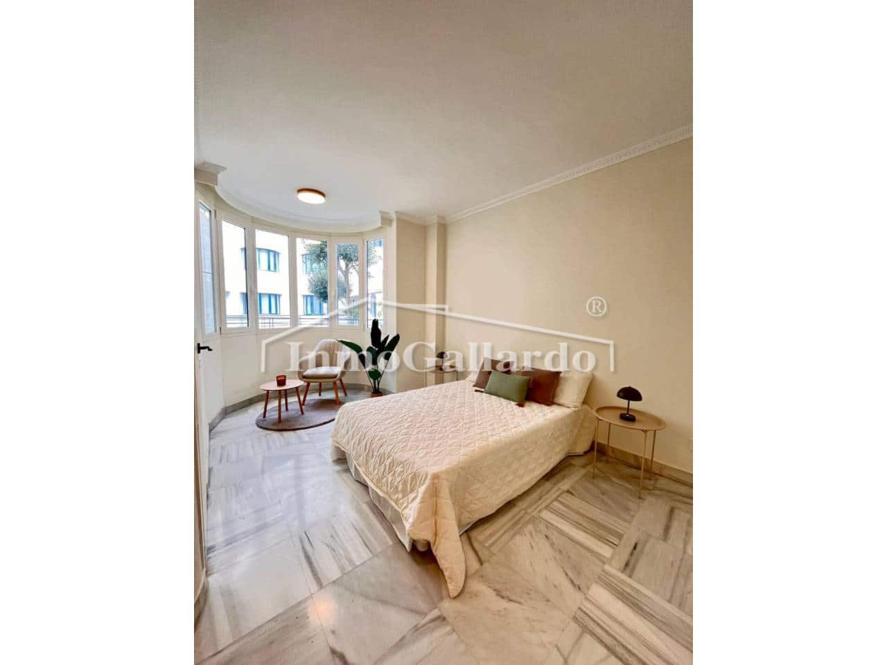 2 sypialnia Apartament na sprzedaż w Marbella z basenem garażem - 849 000 € (Ref: 9523858)