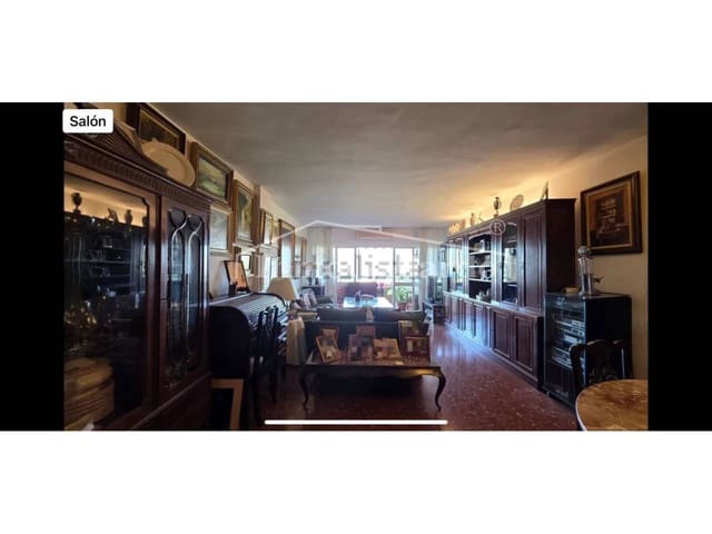 Piso de 8 habitaciones en Pinares de San Antón, Málaga ciudad en venta con piscina garaje - 1.100.000 € (Ref: 9530067)