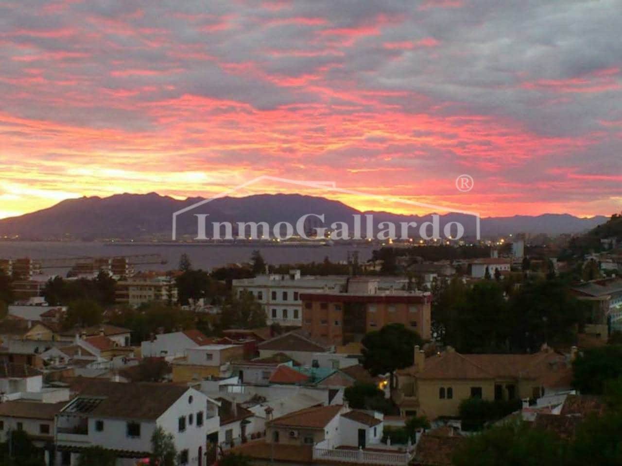 Piso de 8 habitaciones en Málaga ciudad en venta con piscina garaje - 1.100.000 € (Ref: 9530067)