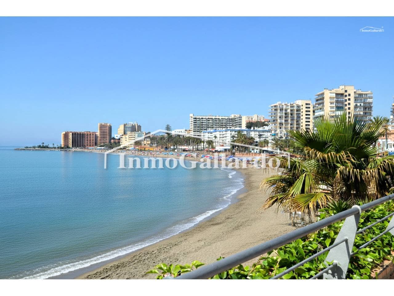 4 sypialnia Dom szeregowy na sprzedaż w Benalmadena z basenem garażem - 572 500 € (Ref: 9533038)