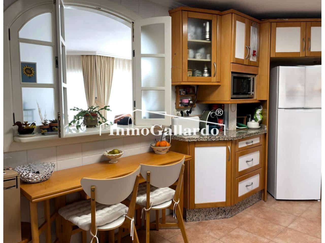 4 sypialnia Dom szeregowy na sprzedaż w Benalmadena z basenem garażem - 572 500 € (Ref: 9533038)