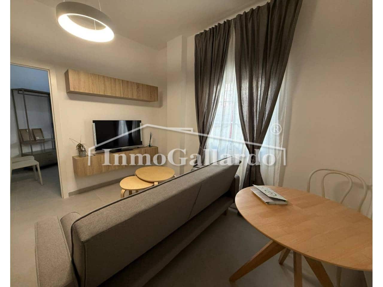 Piso de 2 habitaciones en Málaga ciudad en venta - 225.000 € (Ref: 9540567)
