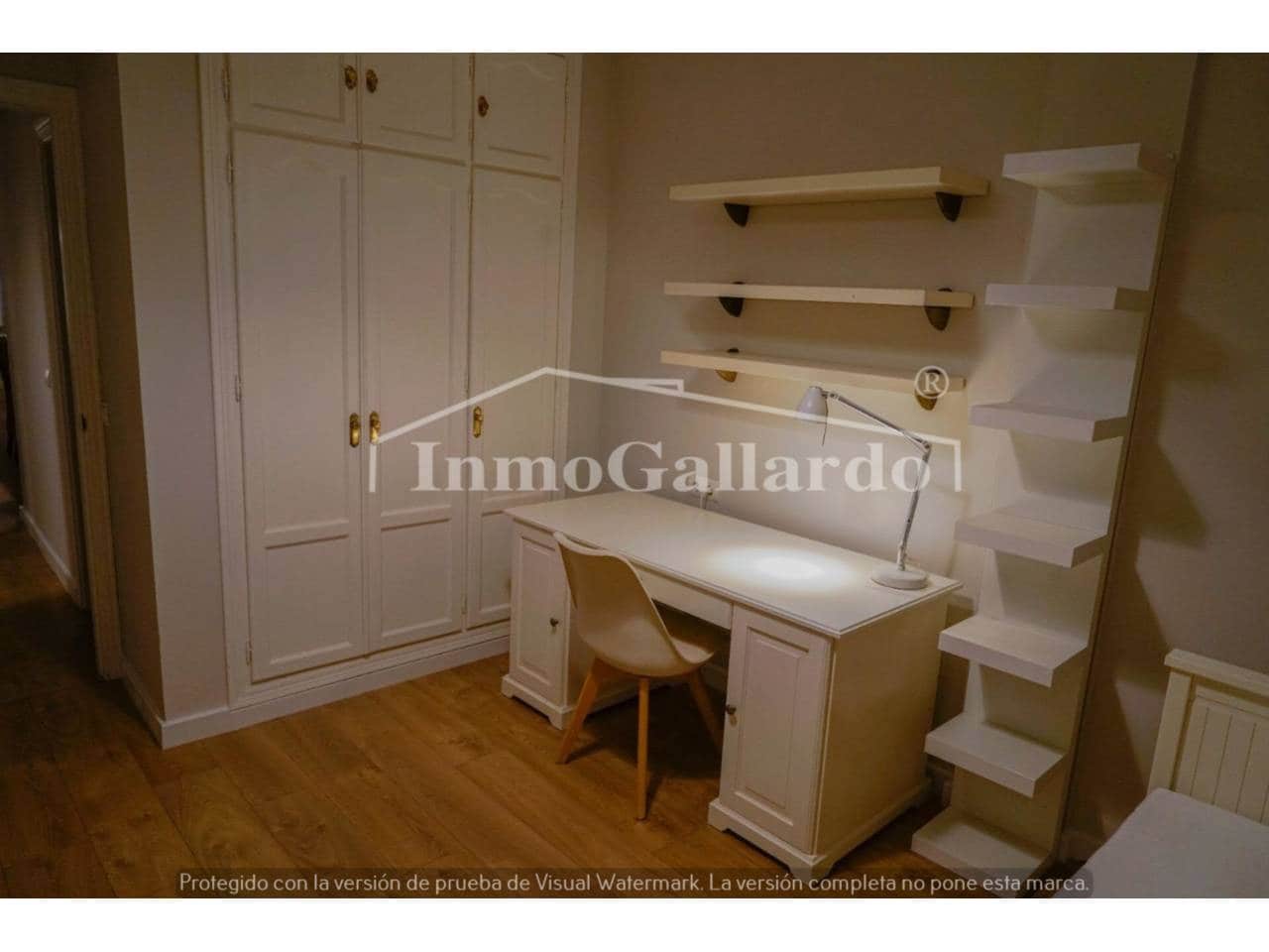 2 quarto Apartamento para arrendar em Malaga cidade - 1 600 € (Ref: 9547478)