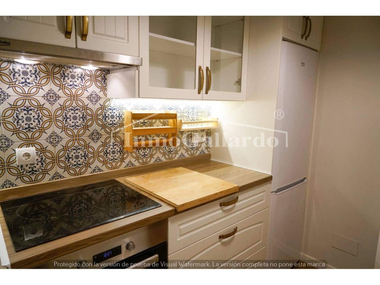 2 quarto Apartamento para arrendar em Malaga cidade - 1 600 € (Ref: 9547478)
