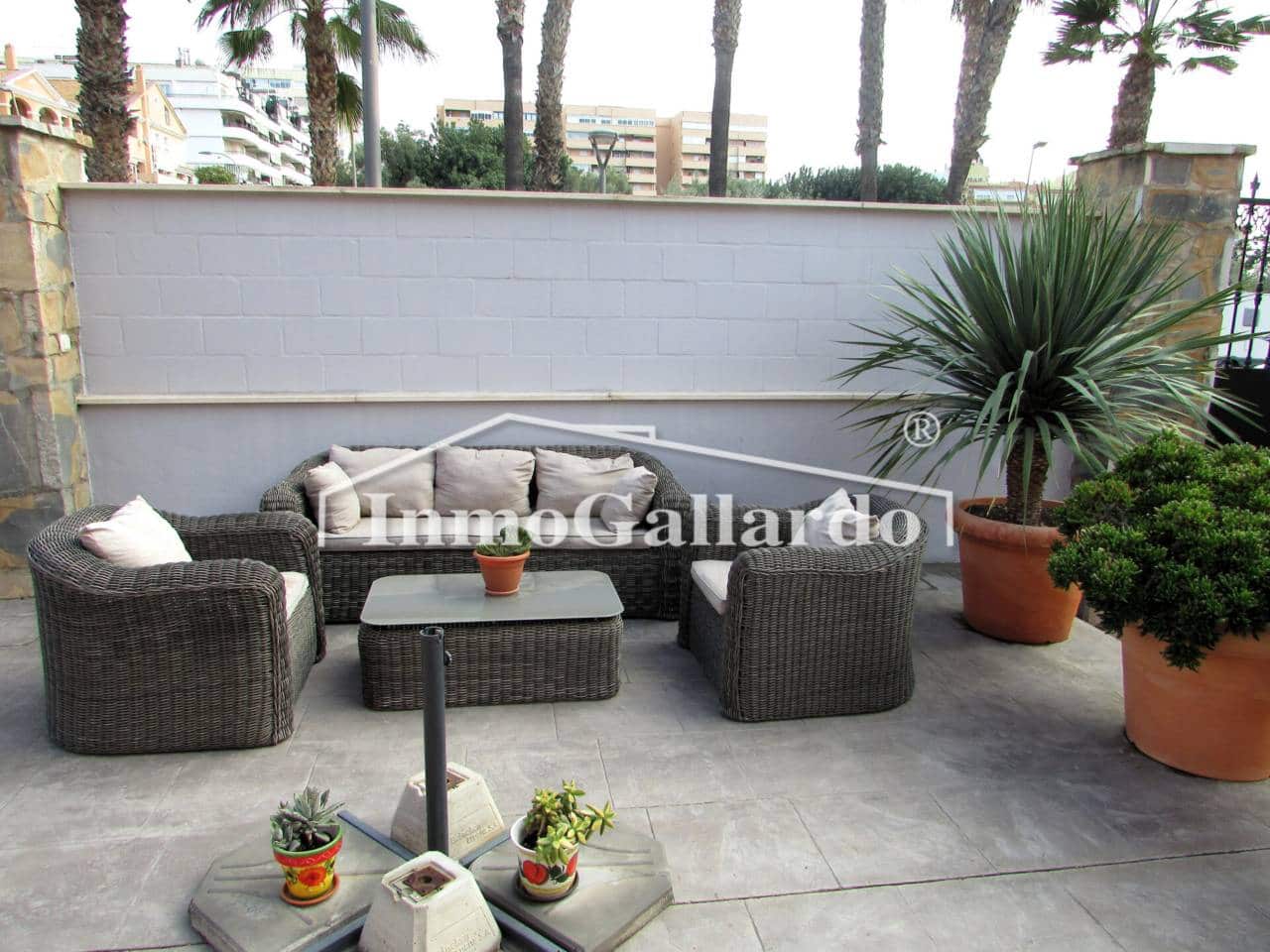 6 quarto Moradia para venda em Rincon de la Victoria com piscina garagem - 848 500 € (Ref: 9550518)