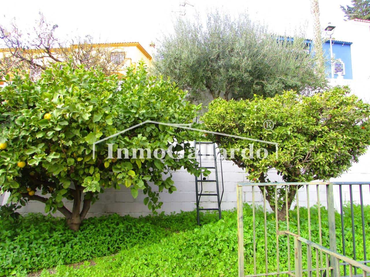 6 quarto Moradia para venda em Rincon de la Victoria com piscina garagem - 848 500 € (Ref: 9550518)